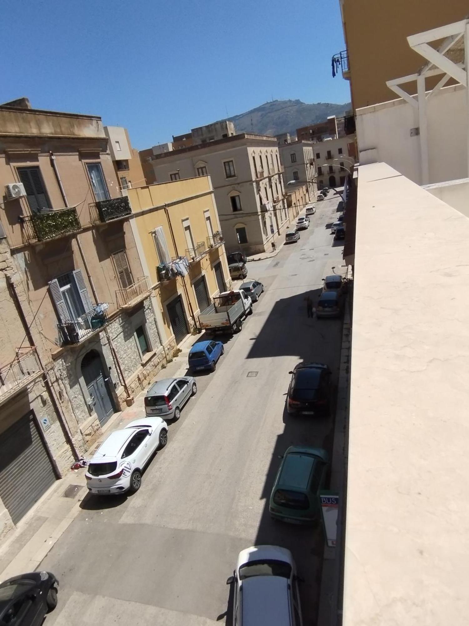 Casa Vacanze Nonna Lina - Trapani Dış mekan fotoğraf