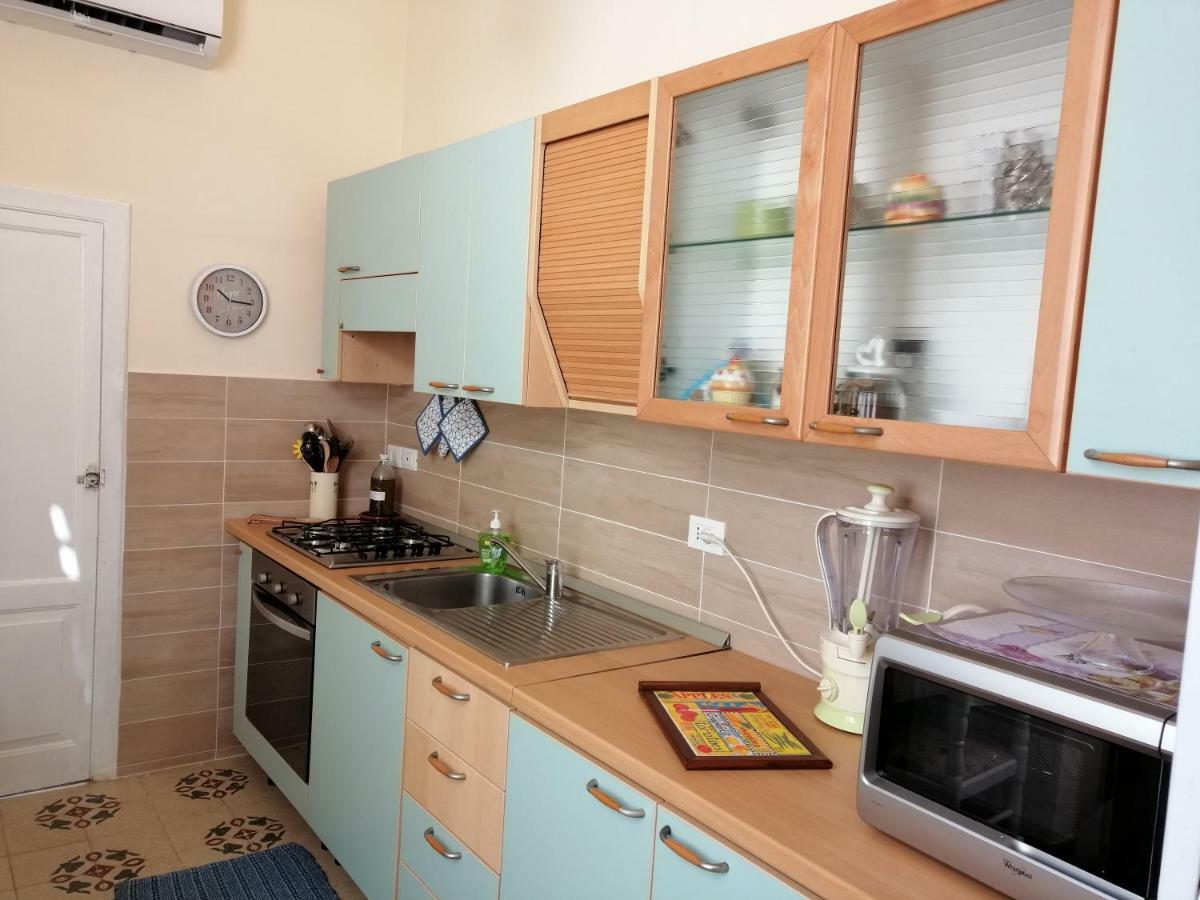 Casa Vacanze Nonna Lina - Trapani Dış mekan fotoğraf